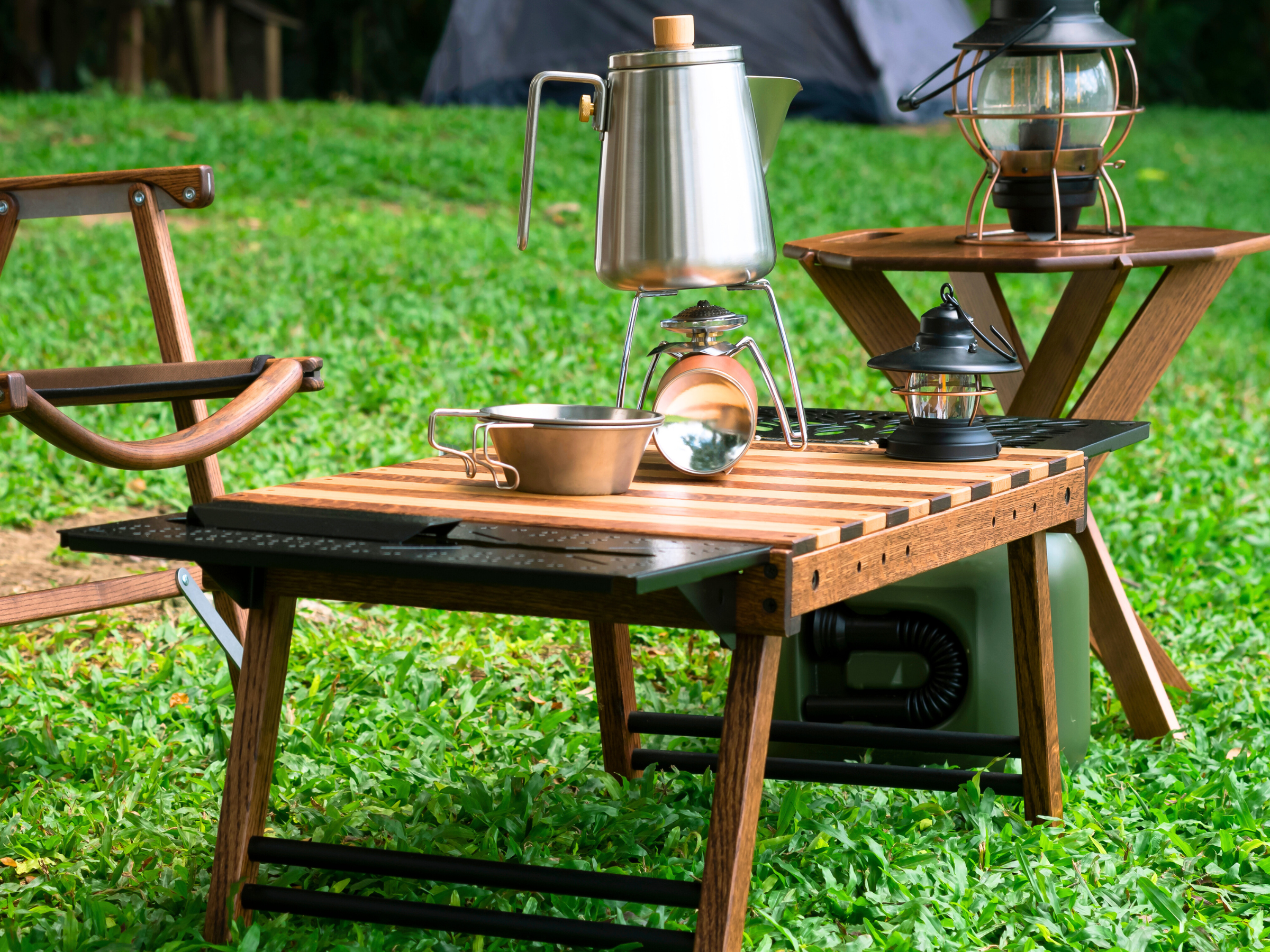 portable folding table