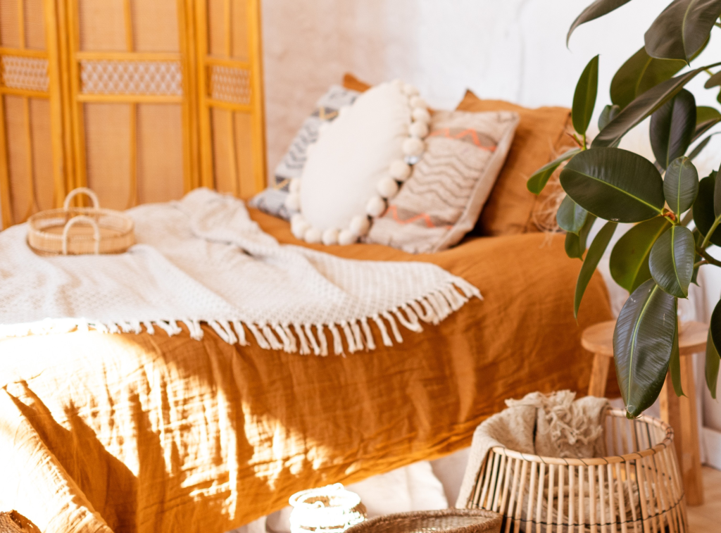 Boho decor used in bedroom interior